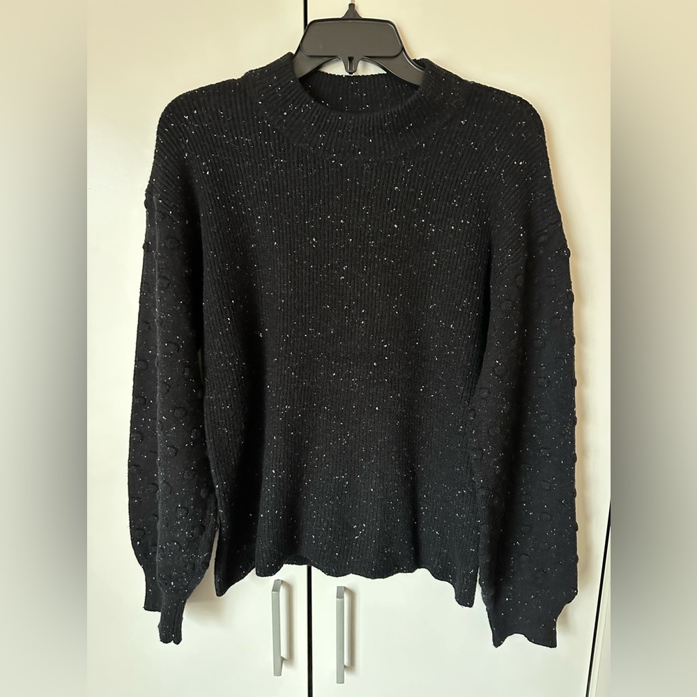 CeCe Black Bubble Sleeve Knit Sweater with White Speckles